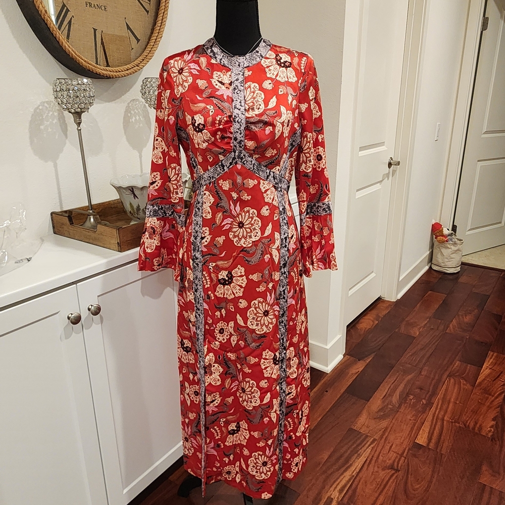 Cinq à Sept Red and Gray Floral Side Slit Long Sleeve Dress